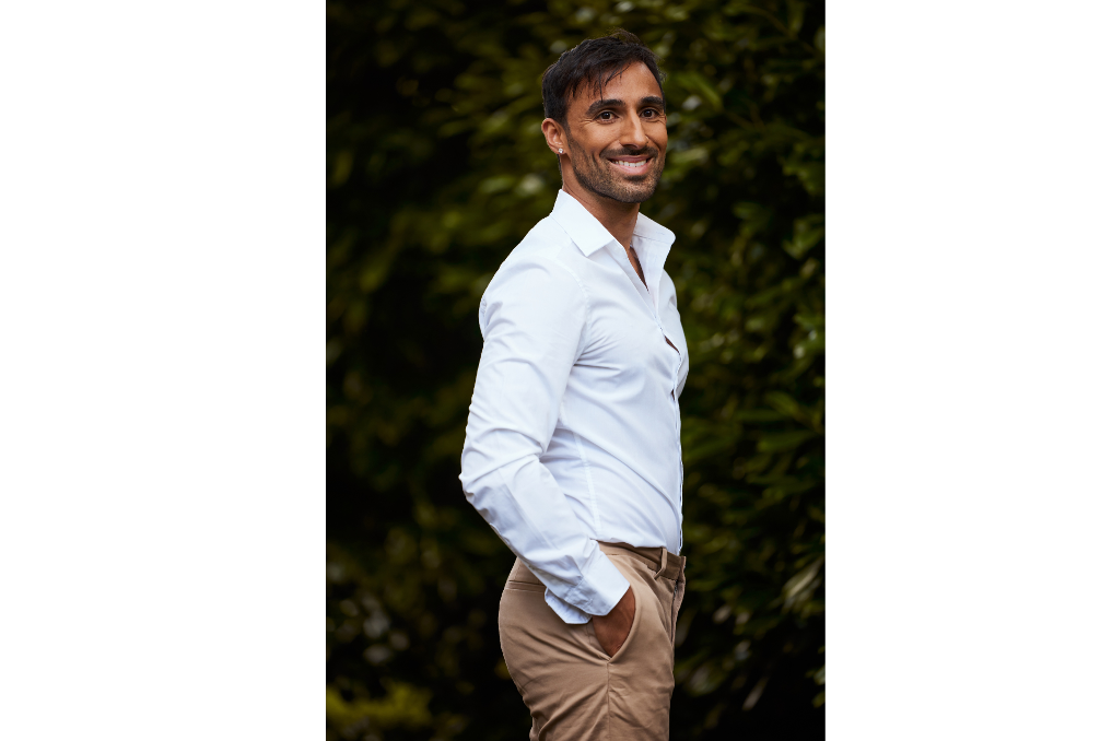 Nawaz Kazmi zakelijk