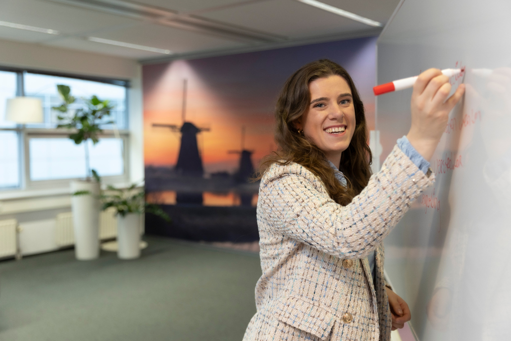 Simone Verreijt aan het werk