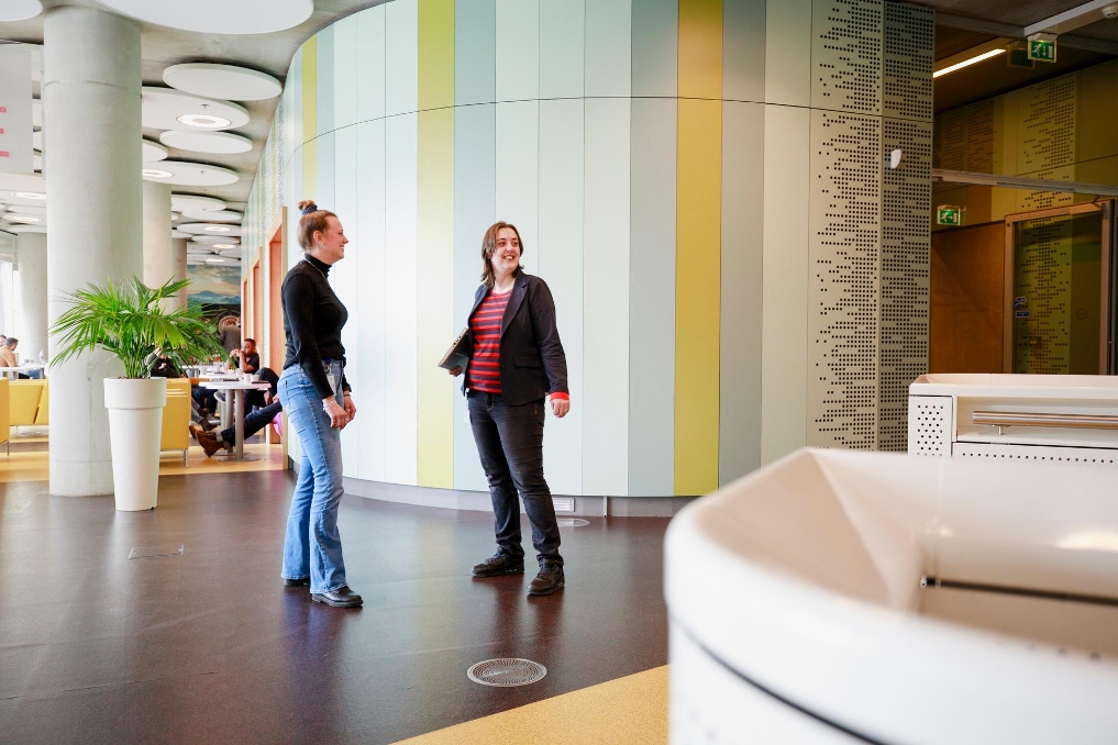 Corina Bestman werkt aan IT bij de Rijksoverheid als test engineer bij DUO